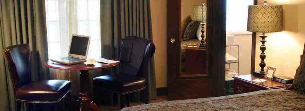 Hotel Baker セントチャールズ エクステリア 写真